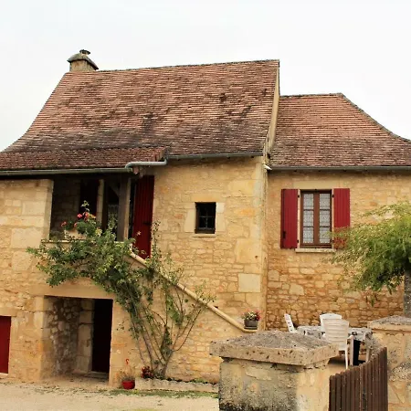 Pres De Sarlat Avec Cheminee, Jardin Clos Et Activites En Dordogne - Fr-1-616-73 Holiday home